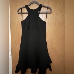 Black dress w ruffle